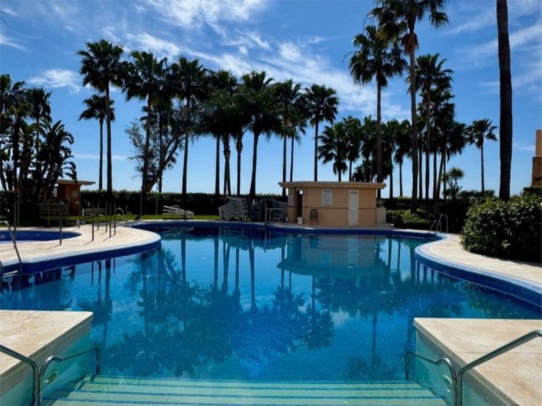 Apartment for Sale in New Golden Mile, Malaga 23