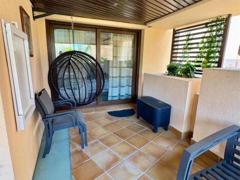 Apartment for Sale in New Golden Mile, Malaga 3
