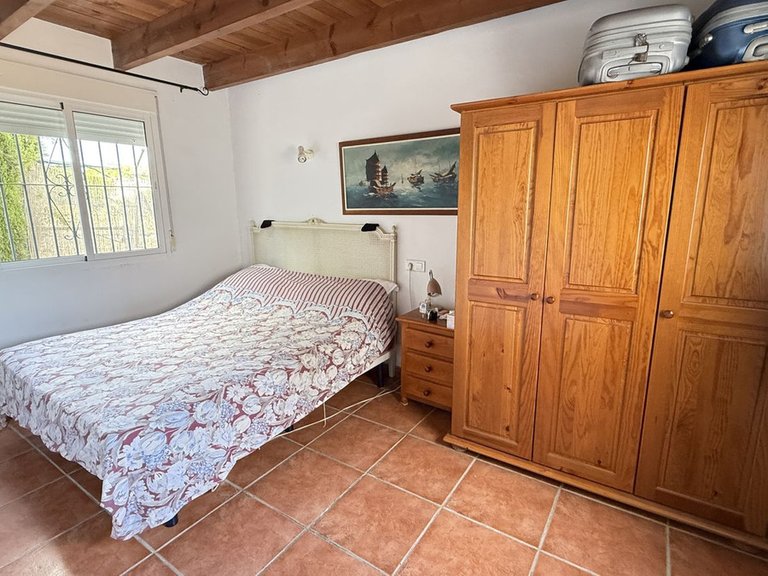 Villa for Sale in Coín, Malaga 10