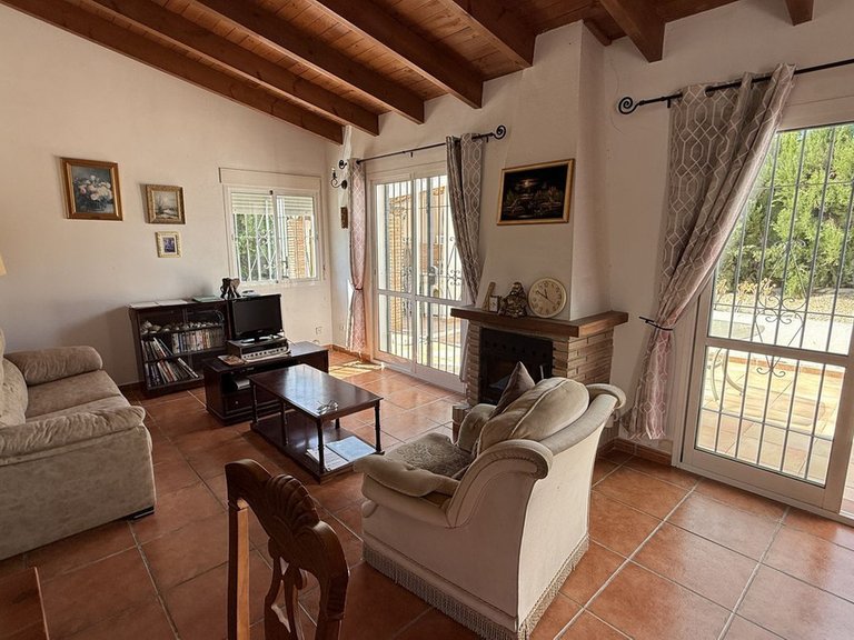 Villa for Sale in Coín, Malaga 5