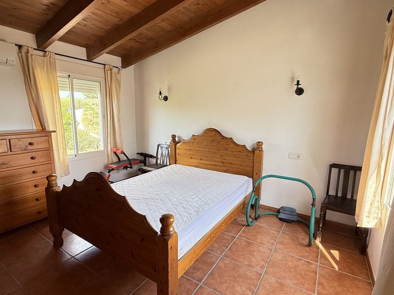 Villa for Sale in Coín, Malaga 8