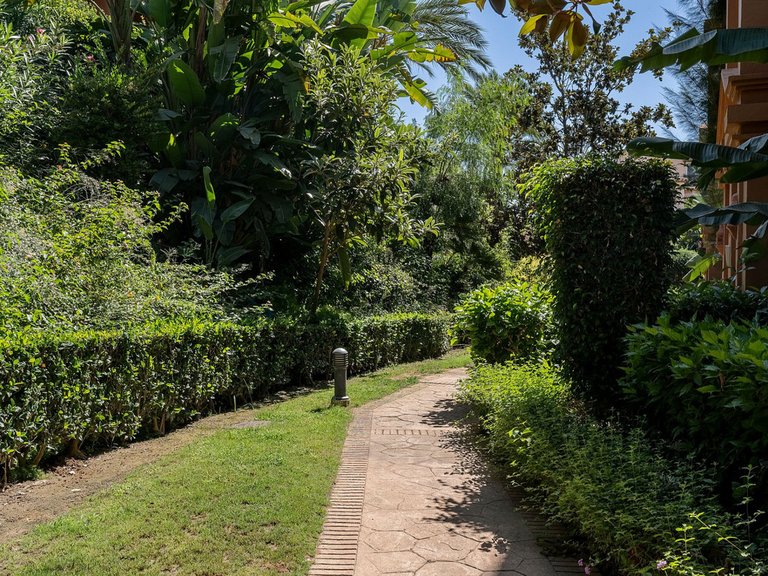 Apartment for Sale in Estepona, Malaga 26