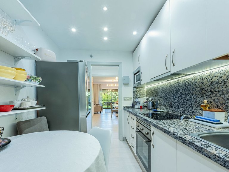 Apartment for Sale in Estepona, Malaga 6