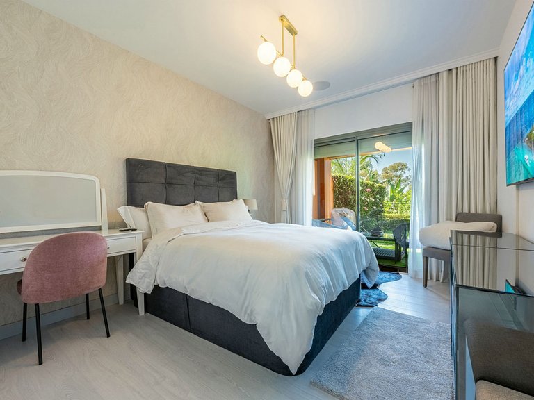 Apartment for Sale in Estepona, Malaga 7
