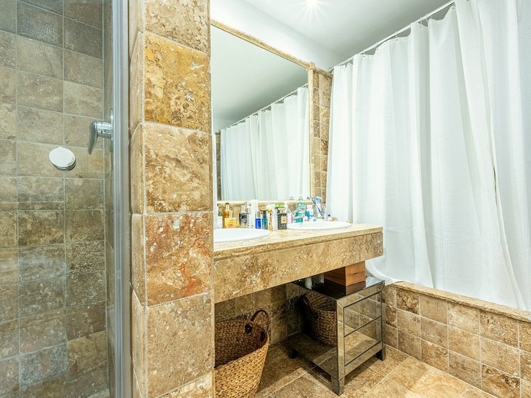 Apartment for Sale in Estepona, Malaga 9