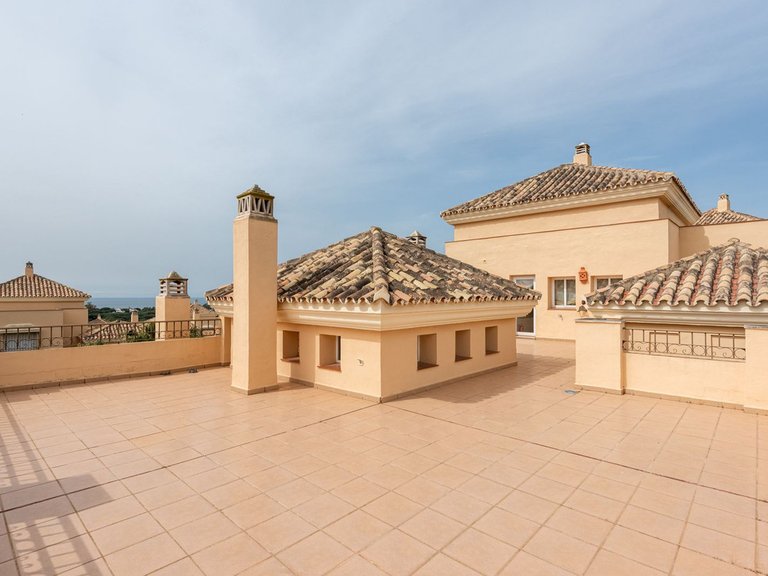 Apartment for Sale in Elviria, Malaga 11