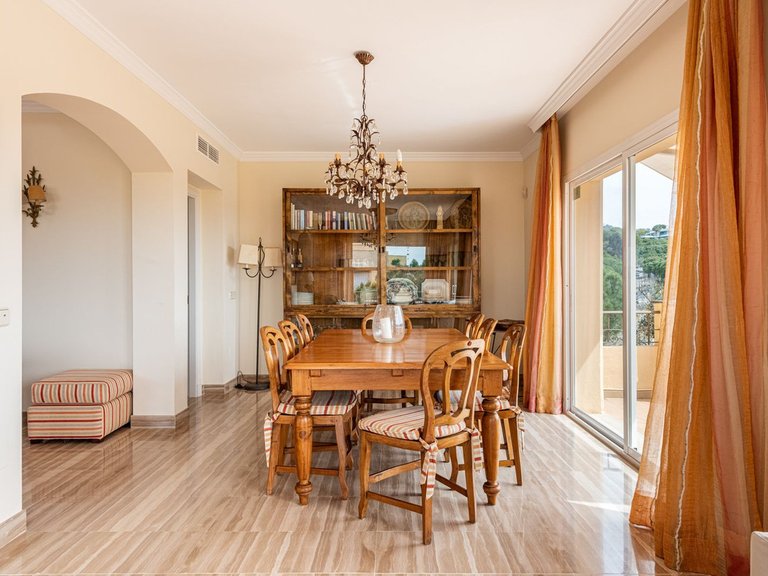 Apartment for Sale in Elviria, Malaga 5