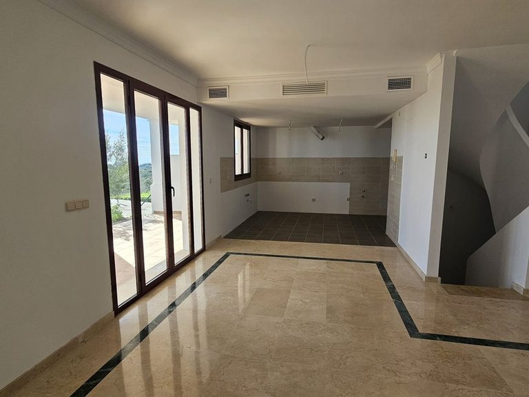 Villa for Sale in Doña Julia, Malaga 22