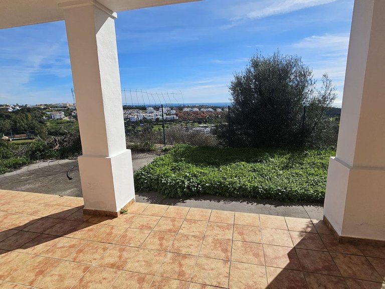 Villa for Sale in Doña Julia, Malaga 26