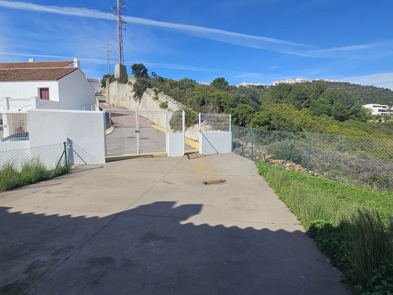 Villa for Sale in Doña Julia, Malaga 3