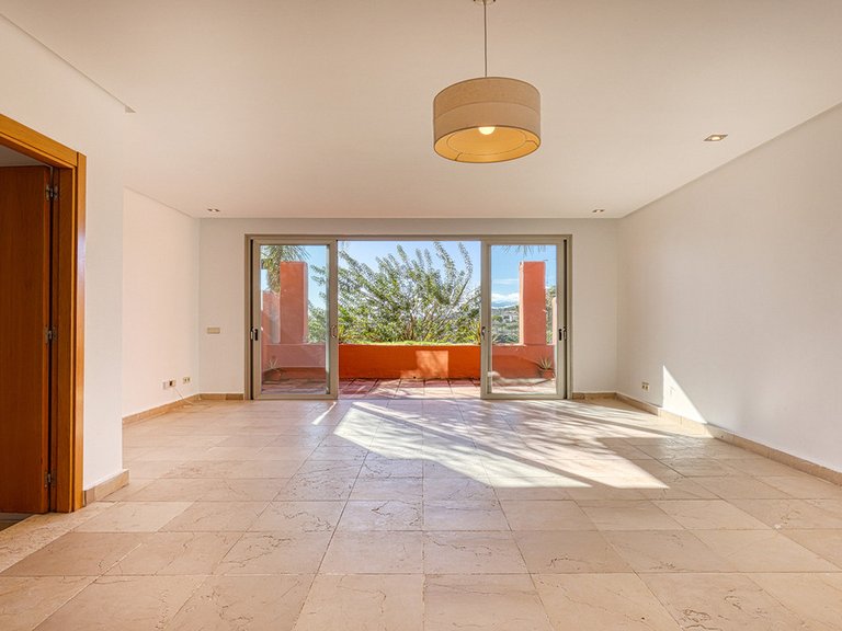 Villa for Sale in Manilva, Malaga 30