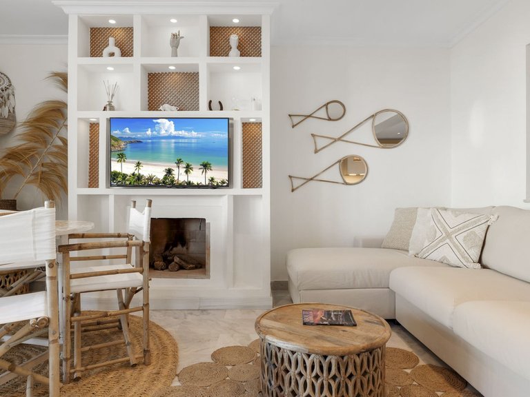 Apartment for Sale in Nueva Andalucía, Malaga 4