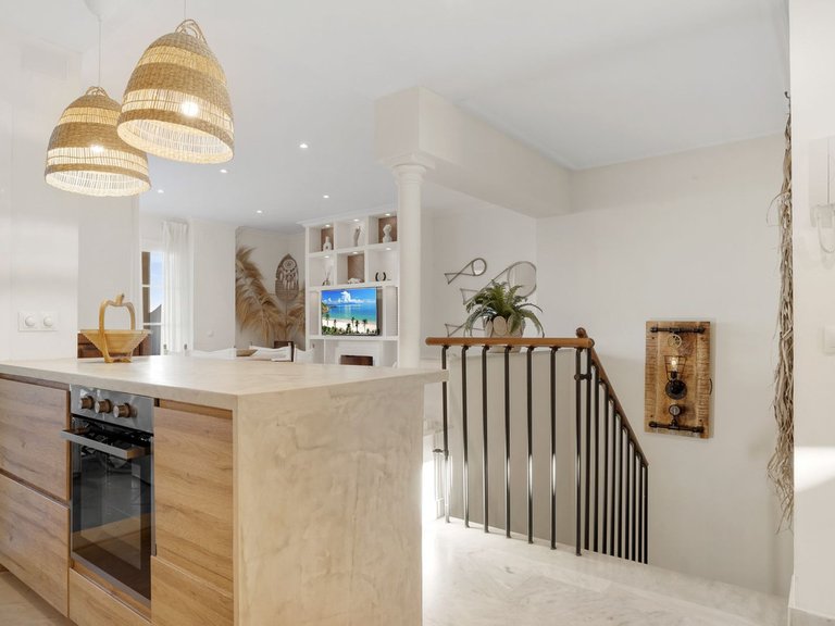 Apartment for Sale in Nueva Andalucía, Malaga 7