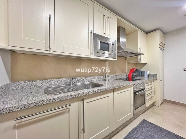 Apartment for Sale in Benahavís, Malaga 13