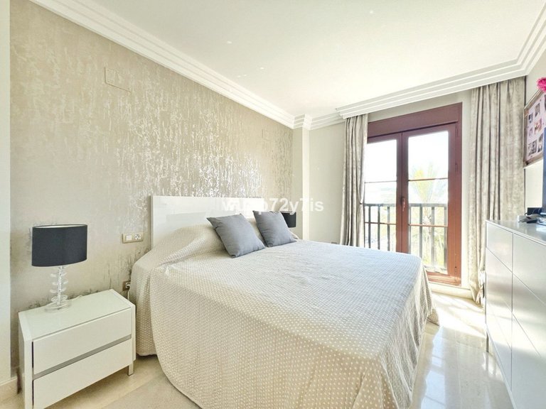 Apartment for Sale in Benahavís, Malaga 14