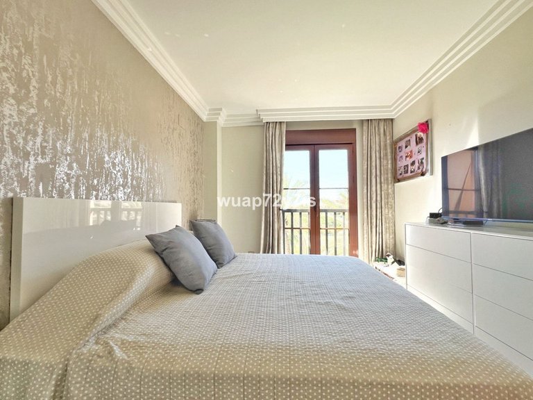 Apartment for Sale in Benahavís, Malaga 17