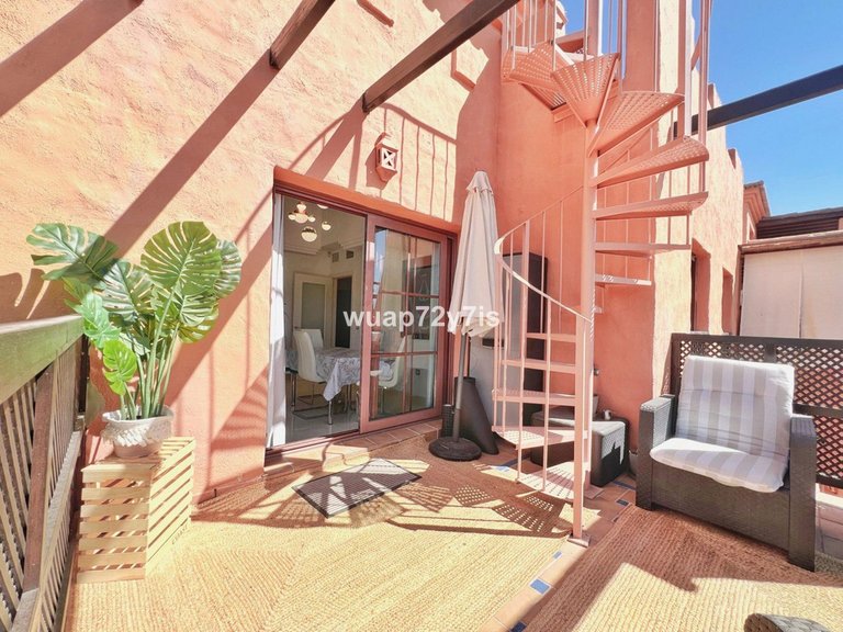 Apartment for Sale in Benahavís, Malaga 24
