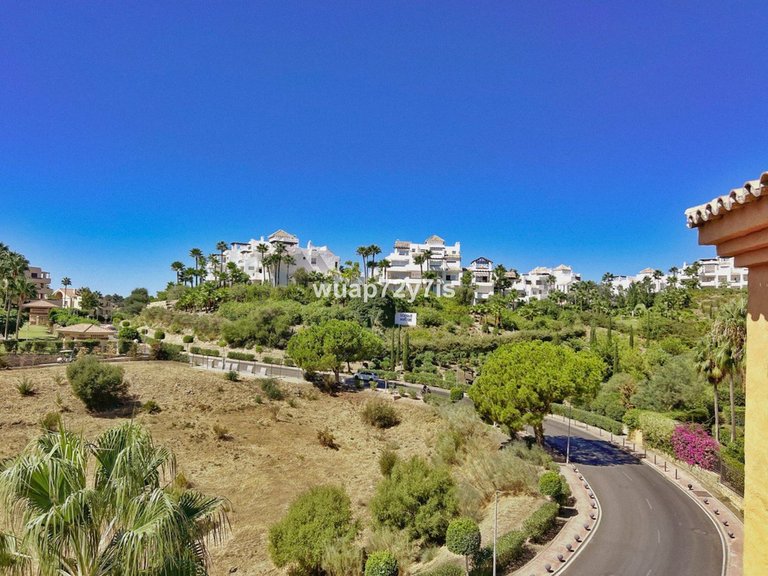 Apartment for Sale in Benahavís, Malaga 30