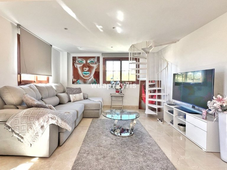 Apartment for Sale in Benahavís, Malaga 5