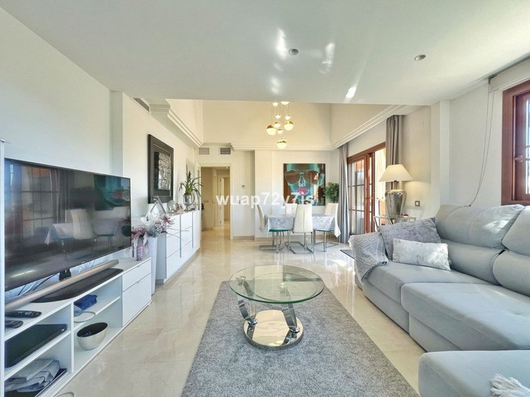 Apartment for Sale in Benahavís, Malaga 6