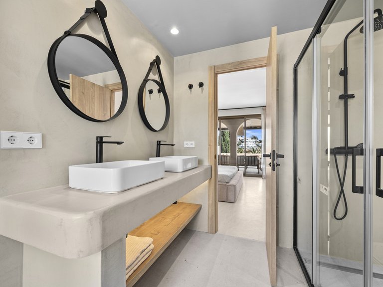 Apartment for Sale in Estepona, Malaga 18