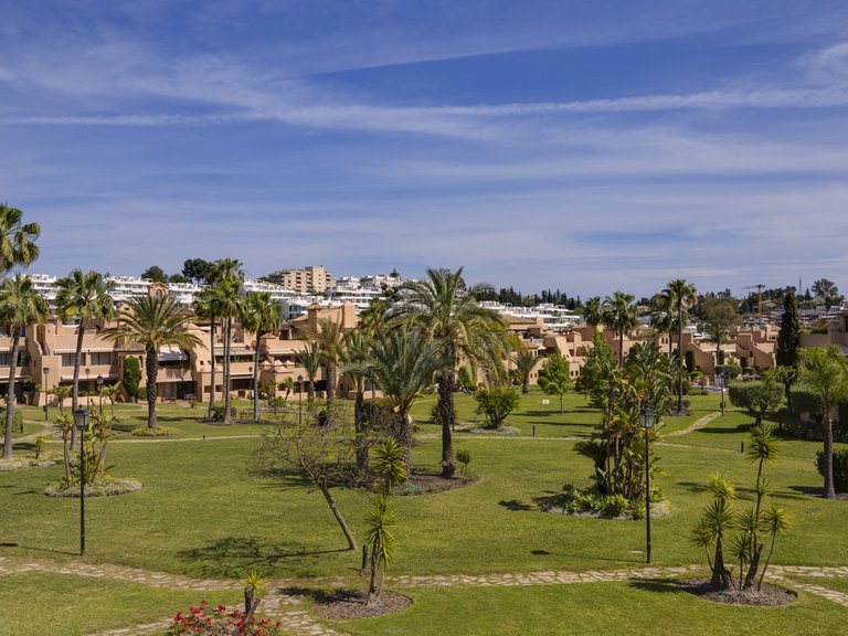 Apartment for Sale in Estepona, Malaga 36