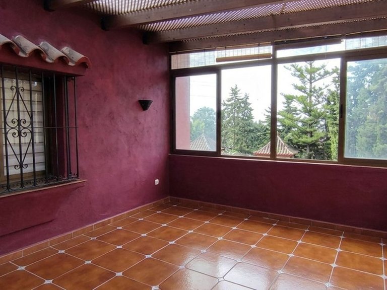 Villa for Sale in Río Real, Malaga 12