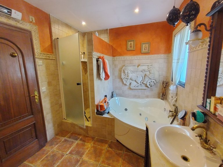 Villa for Sale in Río Real, Malaga 22