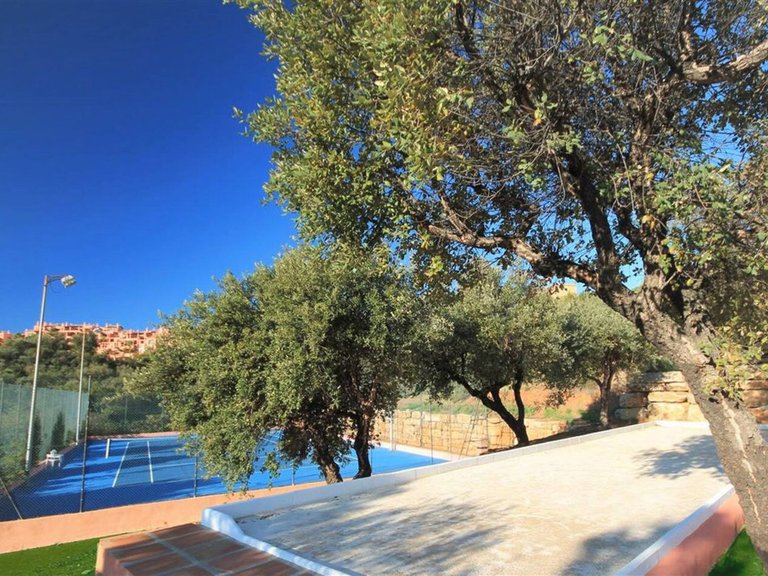 Apartment for Sale in La Mairena, Malaga 18