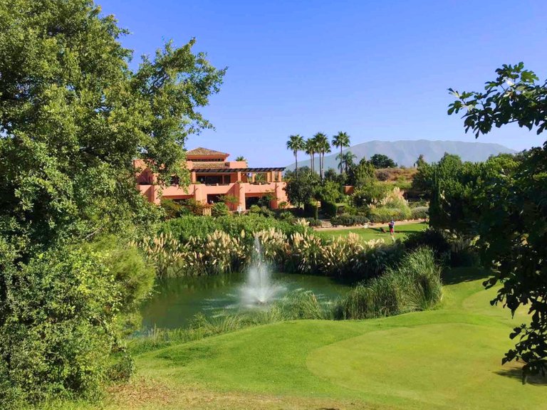 Apartment for Sale in La Mairena, Malaga 28