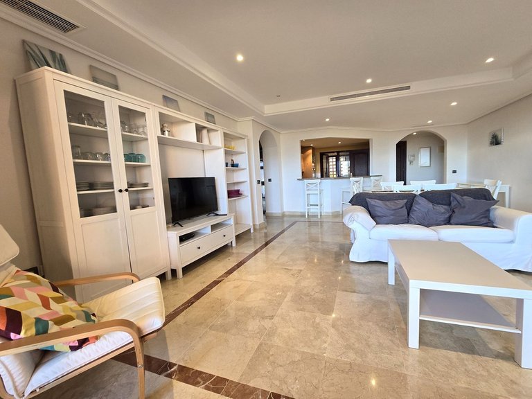 Apartment for Sale in La Mairena, Malaga 46