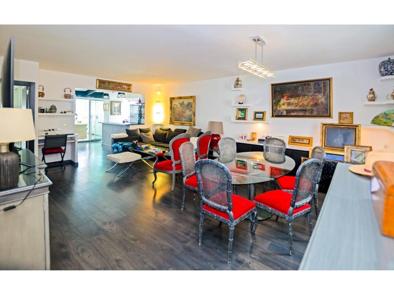 Apartment for Sale in Puerto Banús, Malaga 19