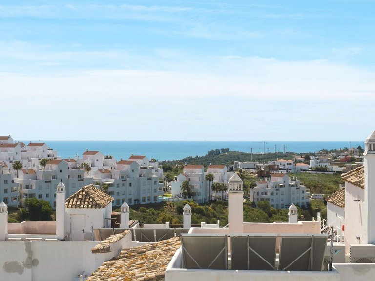 Apartment for Sale in Estepona, Malaga 1