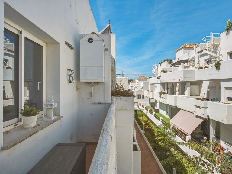 Apartment for Sale in Estepona, Malaga 12