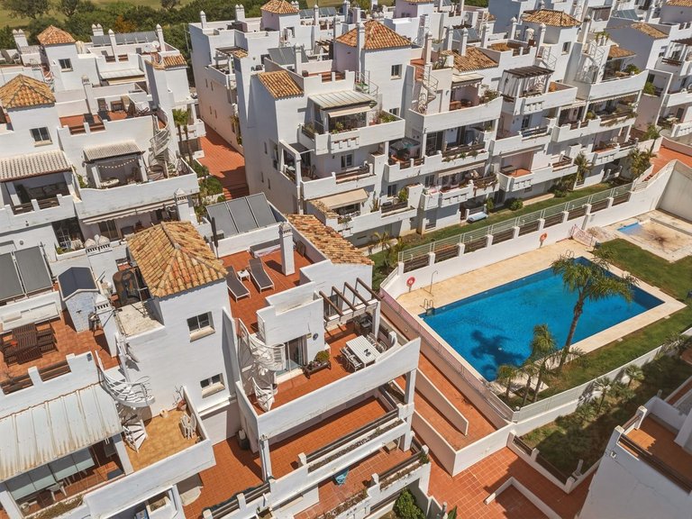 Apartment for Sale in Estepona, Malaga 3