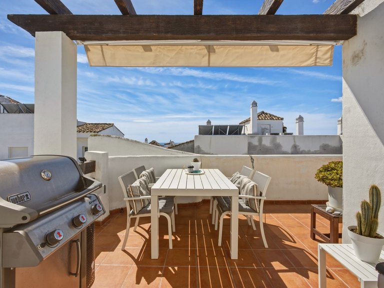 Apartment for Sale in Estepona, Malaga 4