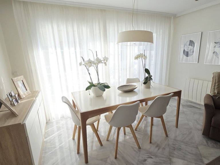 Villa for Sale in The Golden Mile, Malaga 10