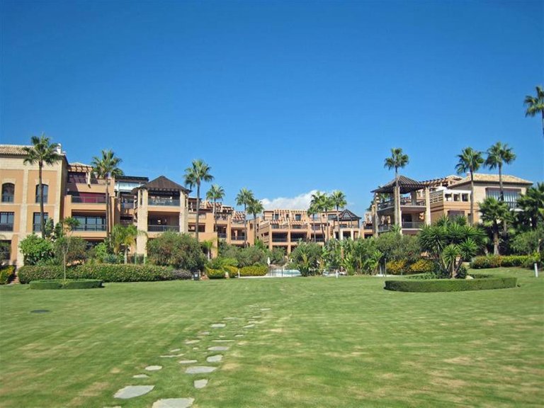 Apartment for Sale in San Pedro De Alcántara, Malaga 2