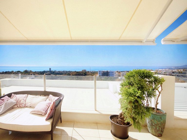Apartment for Sale in Altos De Los Monteros, Malaga 3