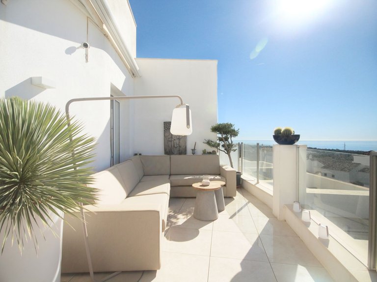 Apartment for Sale in Altos De Los Monteros, Malaga 6