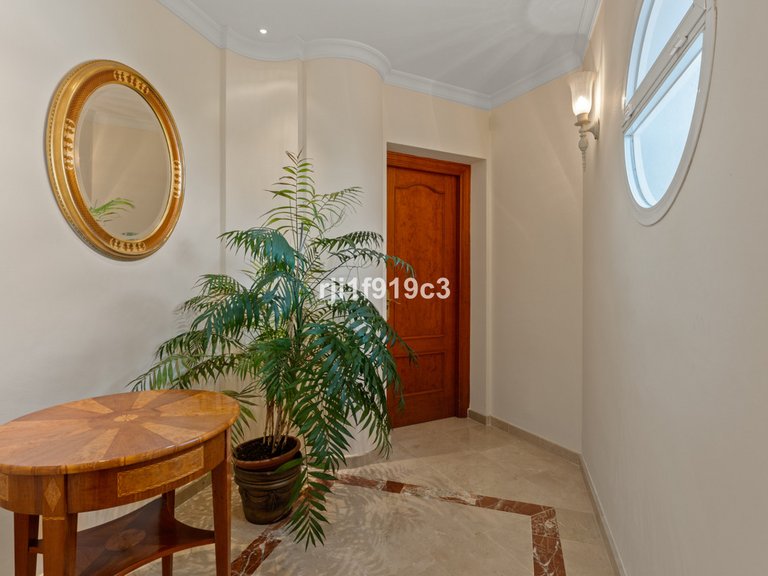 Villa for Sale in Elviria, Malaga 13