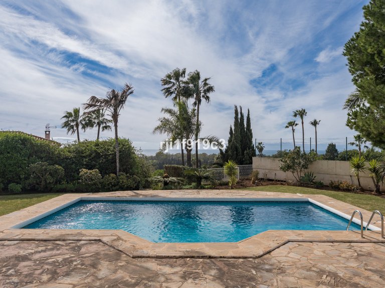 Villa for Sale in Elviria, Malaga 2