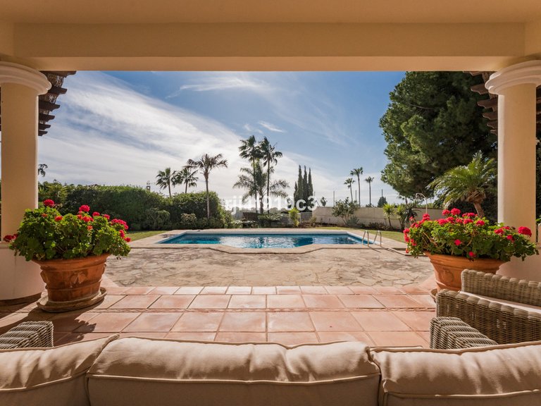 Villa for Sale in Elviria, Malaga 21