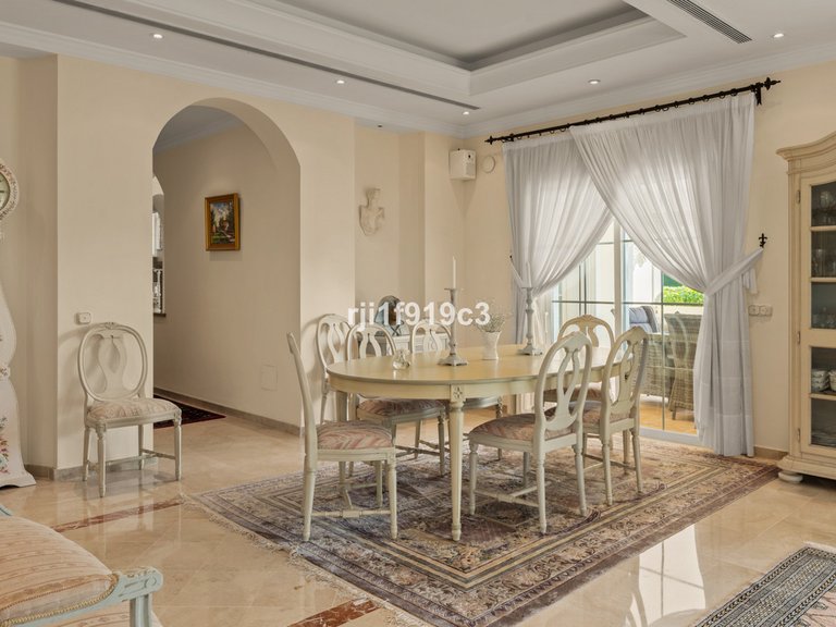 Villa for Sale in Elviria, Malaga 34