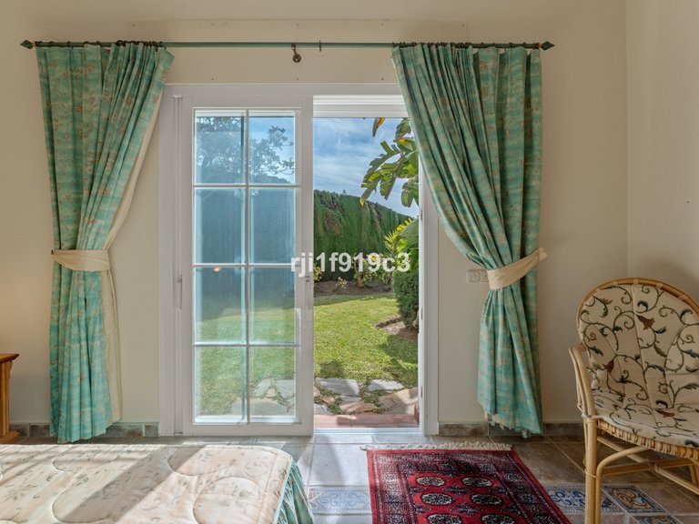 Villa for Sale in Elviria, Malaga 36