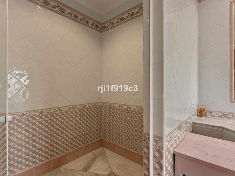 Villa for Sale in Elviria, Malaga 43