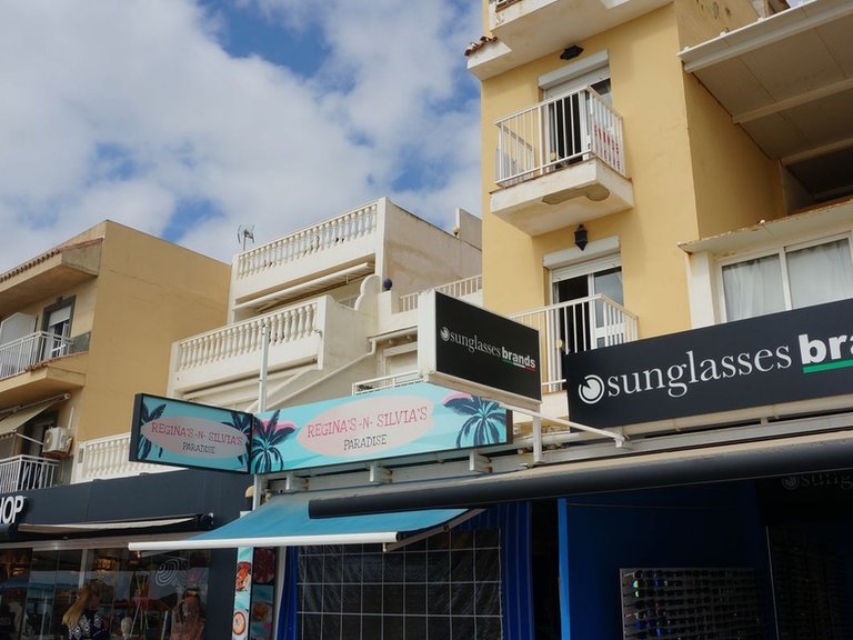 Villa for Sale in Torremolinos, Malaga 1
