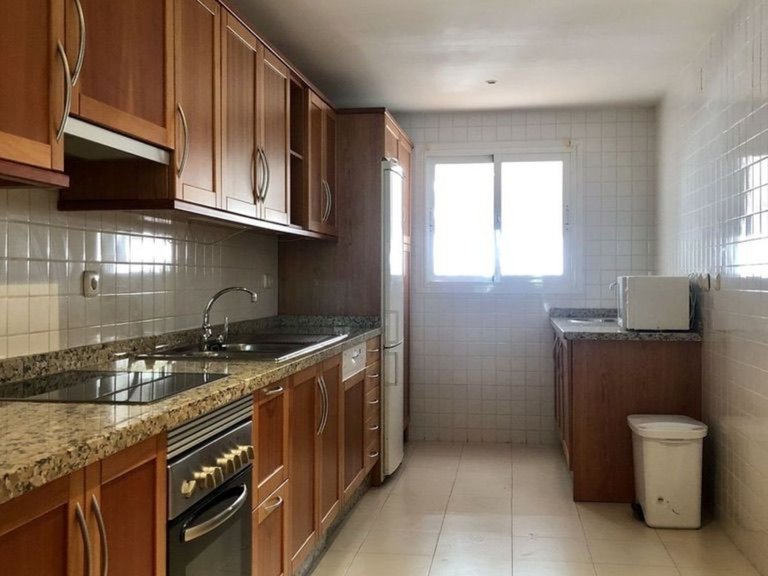 Apartment for Sale in Nueva Andalucía, Malaga 6