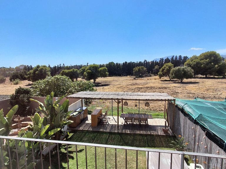 Villa for Sale in Nueva Andalucía, Malaga 25