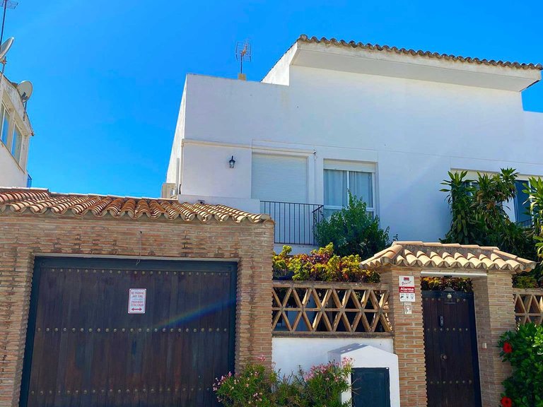 Villa for Sale in Nueva Andalucía, Malaga 5